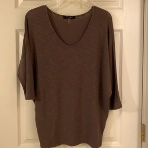 Laila Jayde women’s batwing style dress shirt ❤️